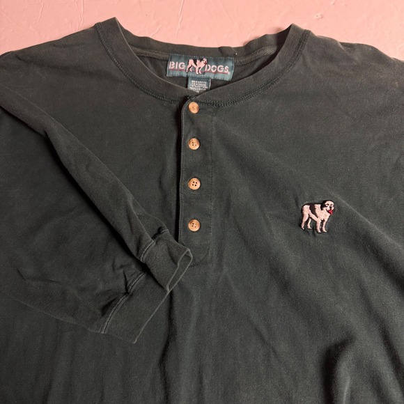 Big Dogs Vintage Long Sleeve Henley Shirt Embroidered Dog Graphic - Picture 1 of 7